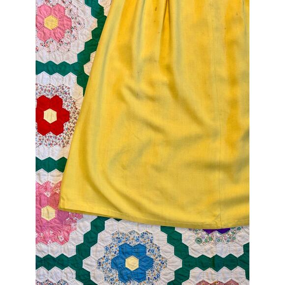Vintage 1940s Vest & Skirt Set Butter Yellow Cotton Wounded Bird AS IS - Picture 4 of 16